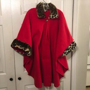 Fashion Network LA Red Cape w/Leopard Faux Fur Collar